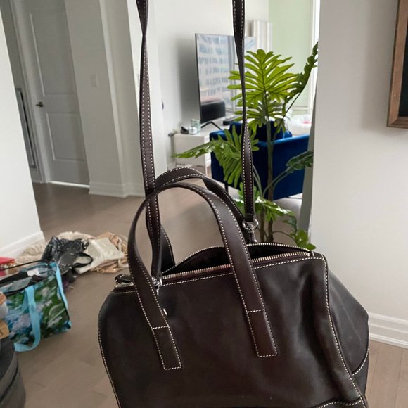 Cute Brown Leather Coach Bag - Picture 2 of 4